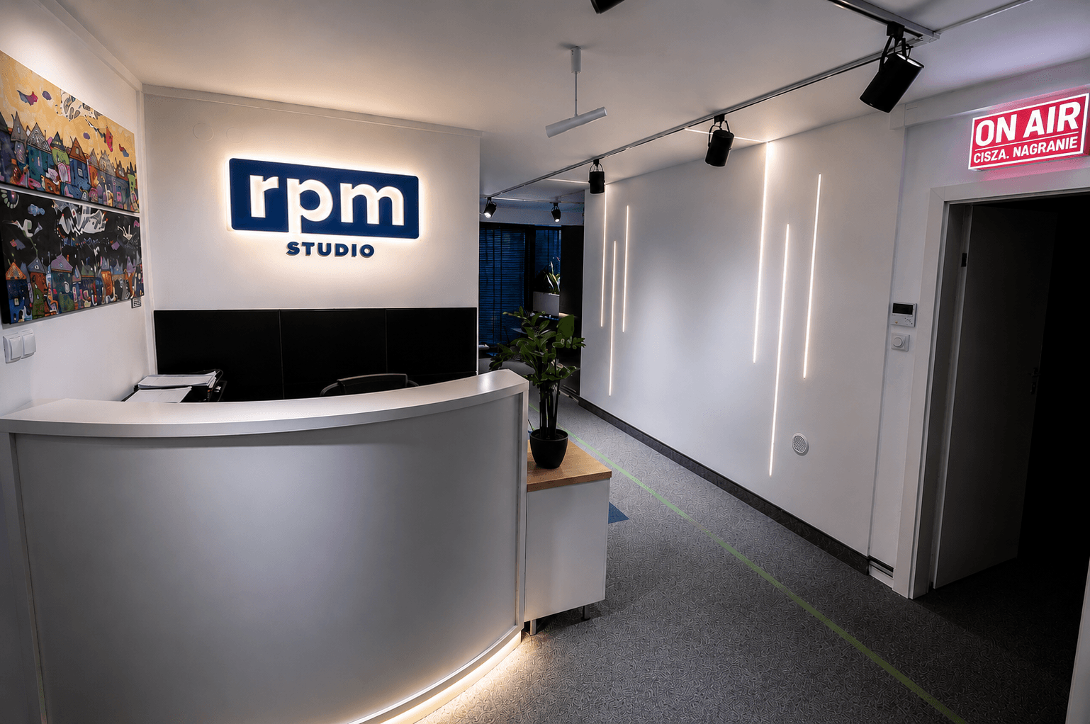 RPM Warsaw - front office
